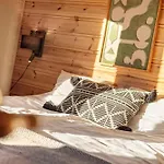 Verhof 9p With Sauna Hot Tub