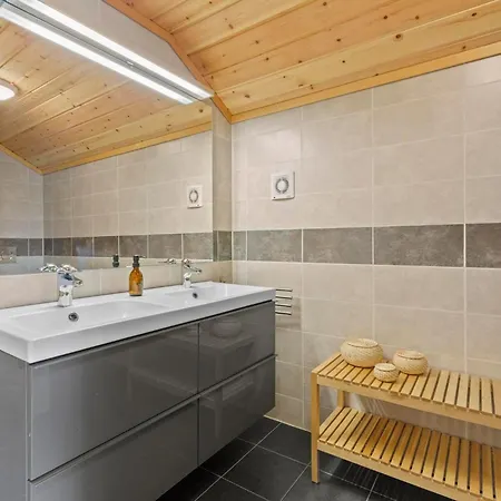Resort Verhof 9p With Sauna Hot Tub *